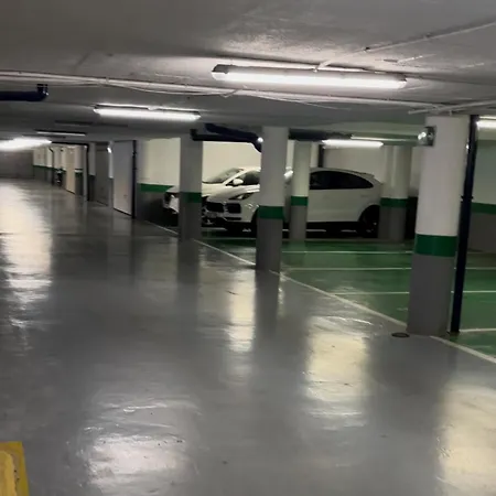 Luxury In Port Banus 2 And Private Parking